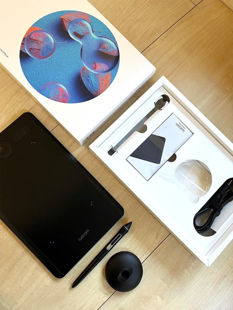 【極美品】ワコム Intuos Pro Small PTH-460/K0