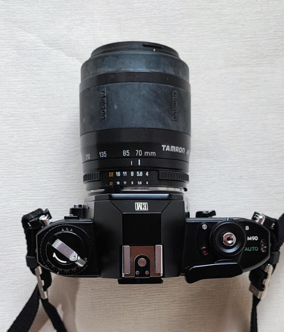 Nikon EM レンズ２本付き　動作品　フィルムカメラ