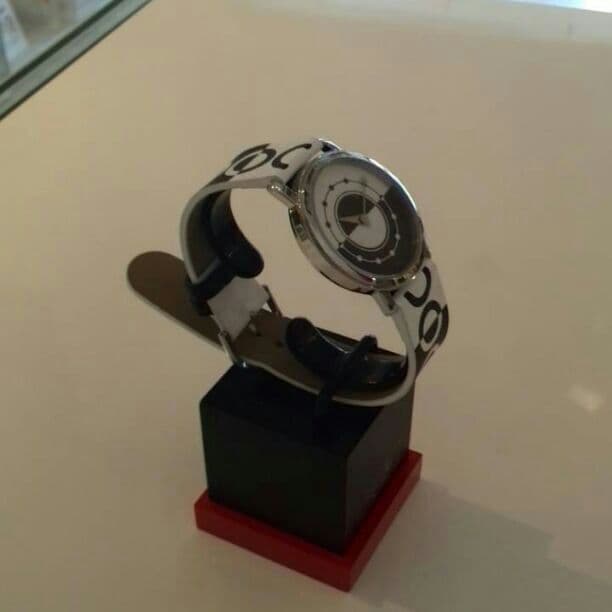 ACME の腕時計です新品未使用です！14364円の品です！