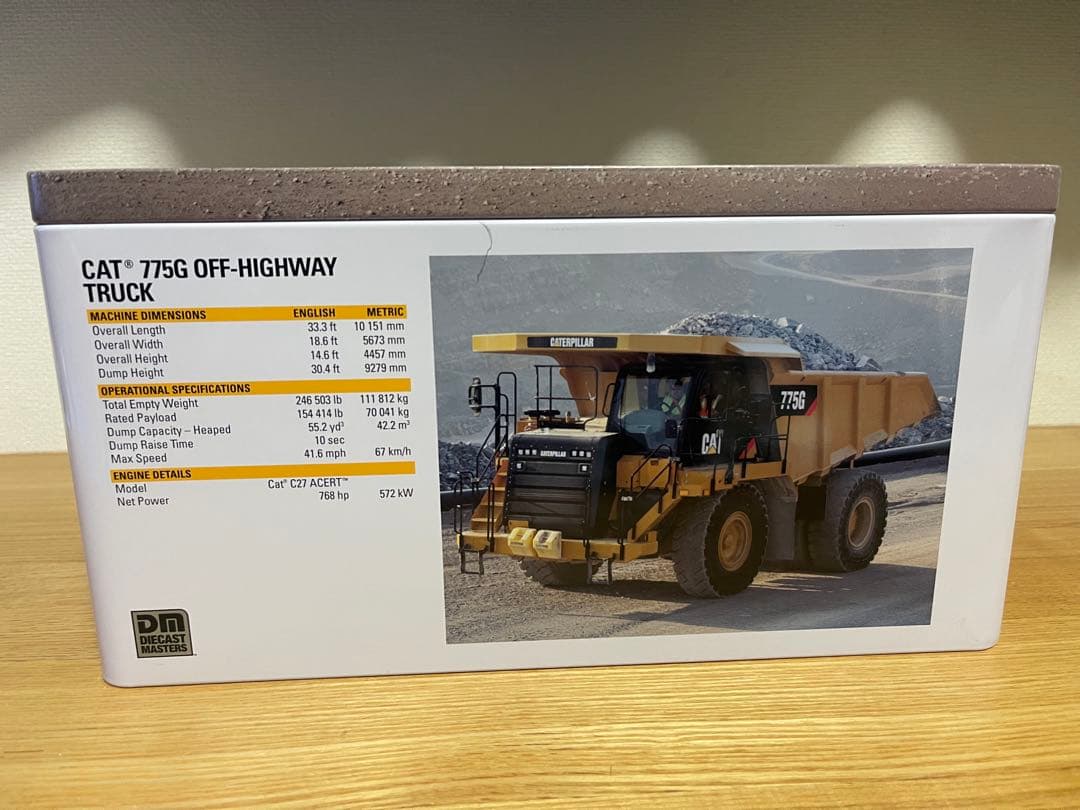 キャタピラー　CAT 775 OFF-HIGHWAY TRUCK