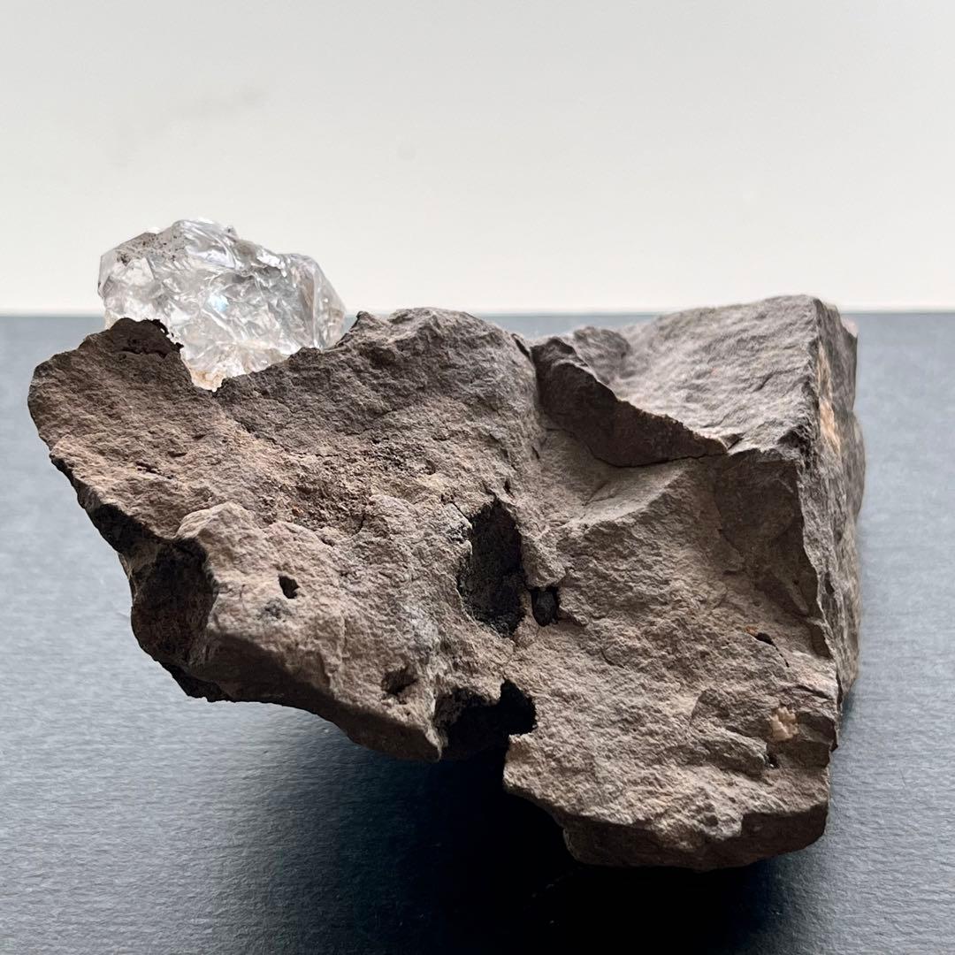 天然石　原石　ハーキマーダイヤモンド　母岩付き　339g パワーストーン