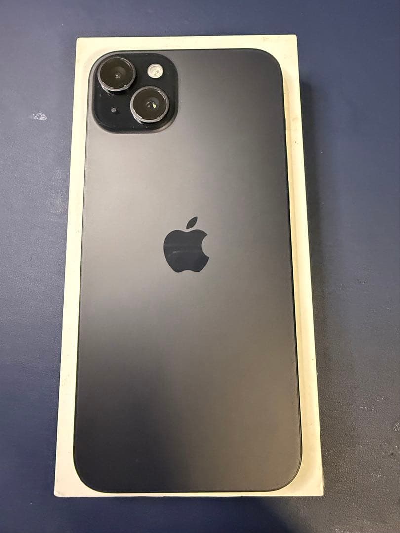 iPhone 15 Plus ブラック 128GB SIMフリー