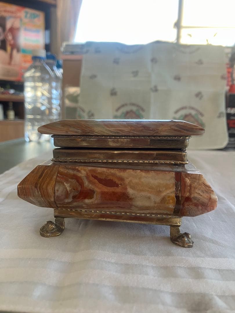 セール オニキス、真鍮製 ジュエリーボックス 小物入れビンテージ