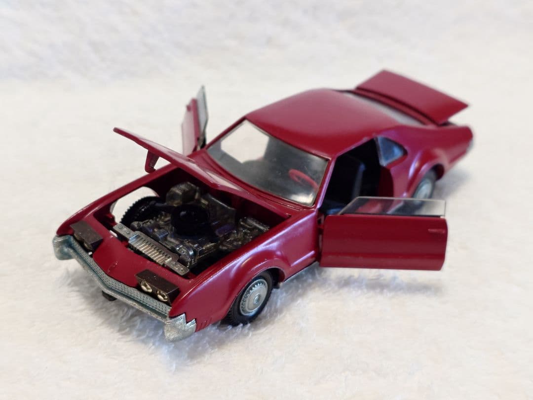 ミニカー TEKNO 933 TORONADO OLDSMOBILE