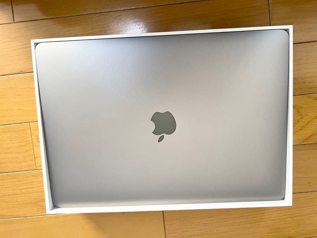 M1チップ Macbook Air 2020 メモリ8gb SSD512gb