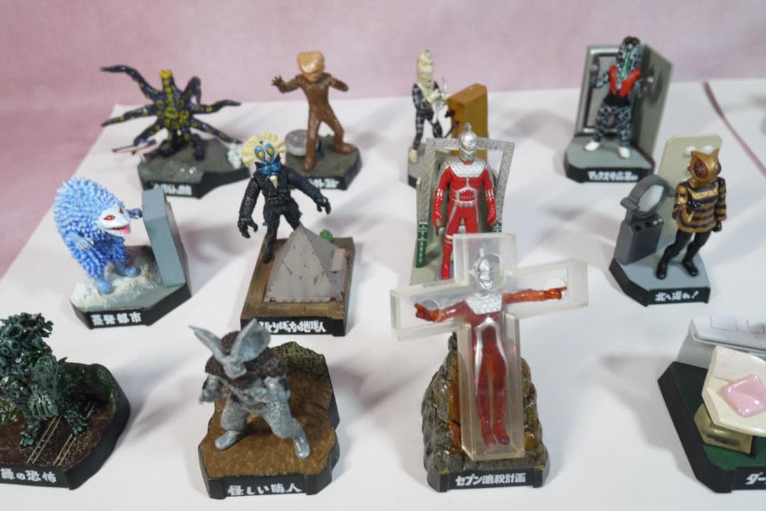 ウルトラ怪獣名鑑　39個セット