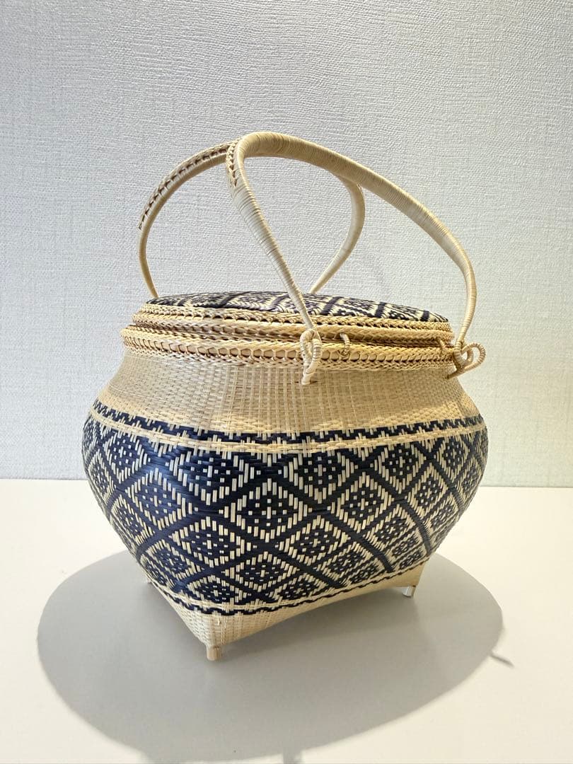 新品　プラニー　高級　竹かごバック　タイ王国御用達　　　職人技　バンブー