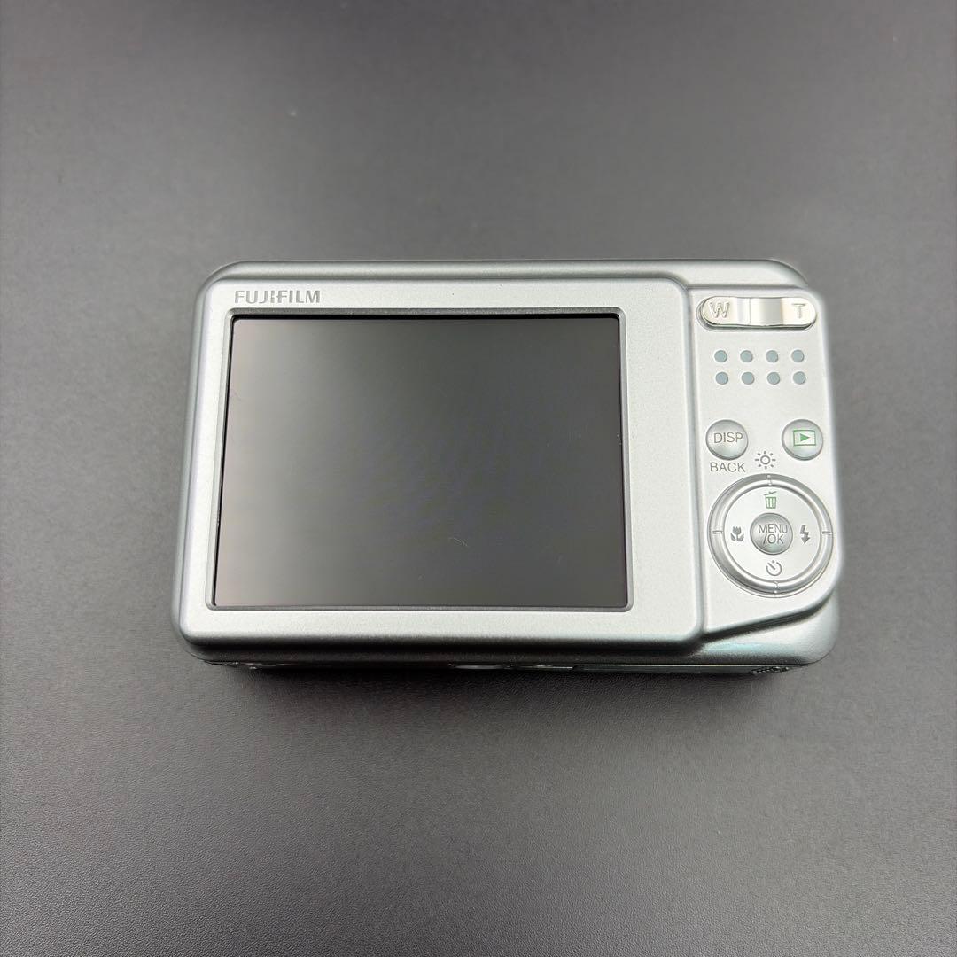 FUJIFILM Finepix A220 シルバー デジタルカメラ 電池駆動