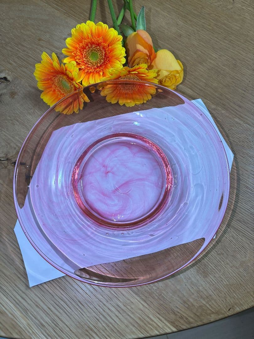 ピンクガラス 皿 プレートデザート皿 パスタ皿 盛り皿 　直径約20.5㎝