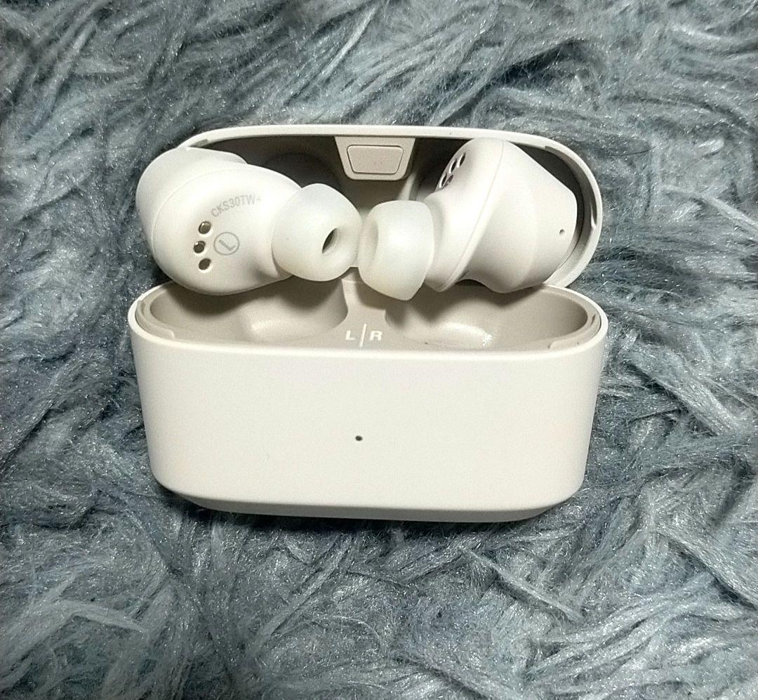 【美品・即日配送】ワイヤレスイヤフォン ホワイトATH-CKS30TW+