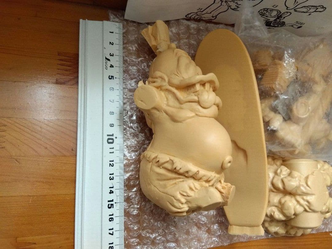 ●エドニュートン ガレージキット ホットロッド エド・ロス 1/12 フィギュア