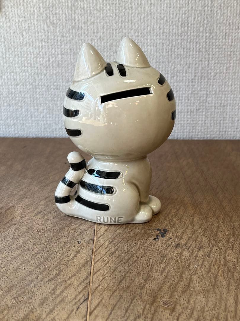 内藤ルネ　猫の貯金箱　RUNE 置物　希少カラー　レトロ雑貨　古雑貨