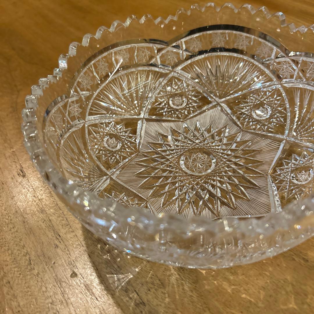 ボヘミアクリスタル　最高級　ハンドカットクリスタルサラダボウル
