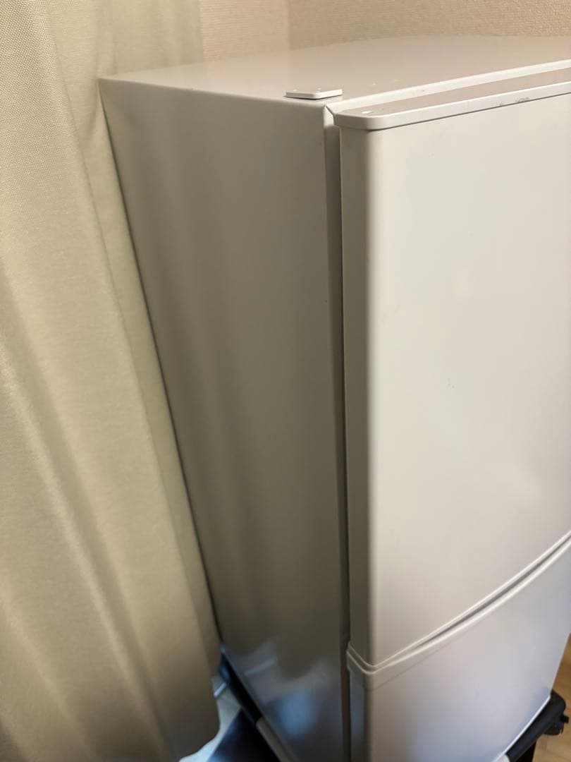 アイリスオーヤマ ノンフロン冷凍冷蔵庫 IRSD-14A-W 142L