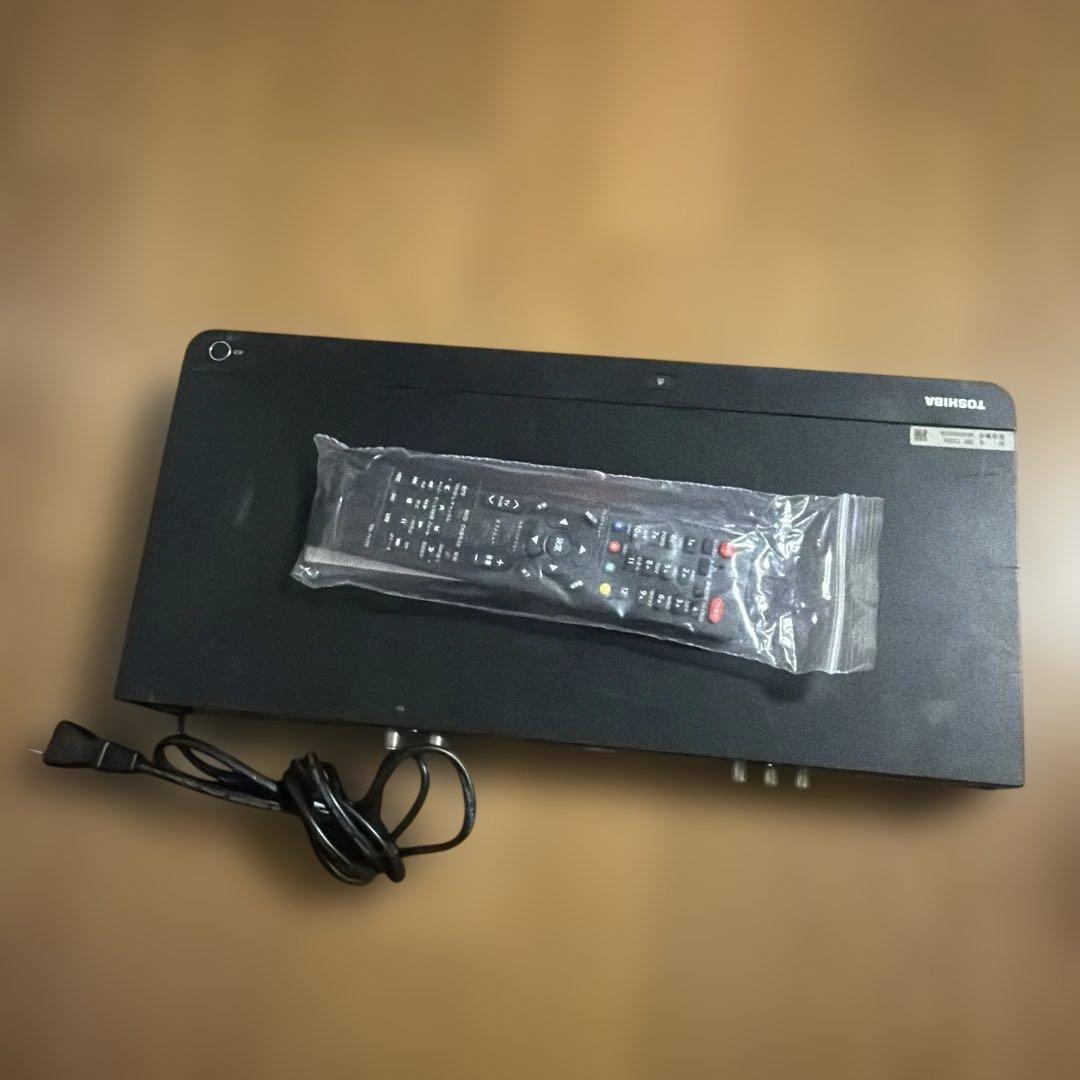 しま　動作品　DBR-T2008 東芝　BDレコーダー