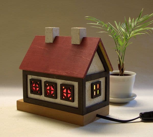 木とステンドグラス家のランプ★nh2★赤い屋根