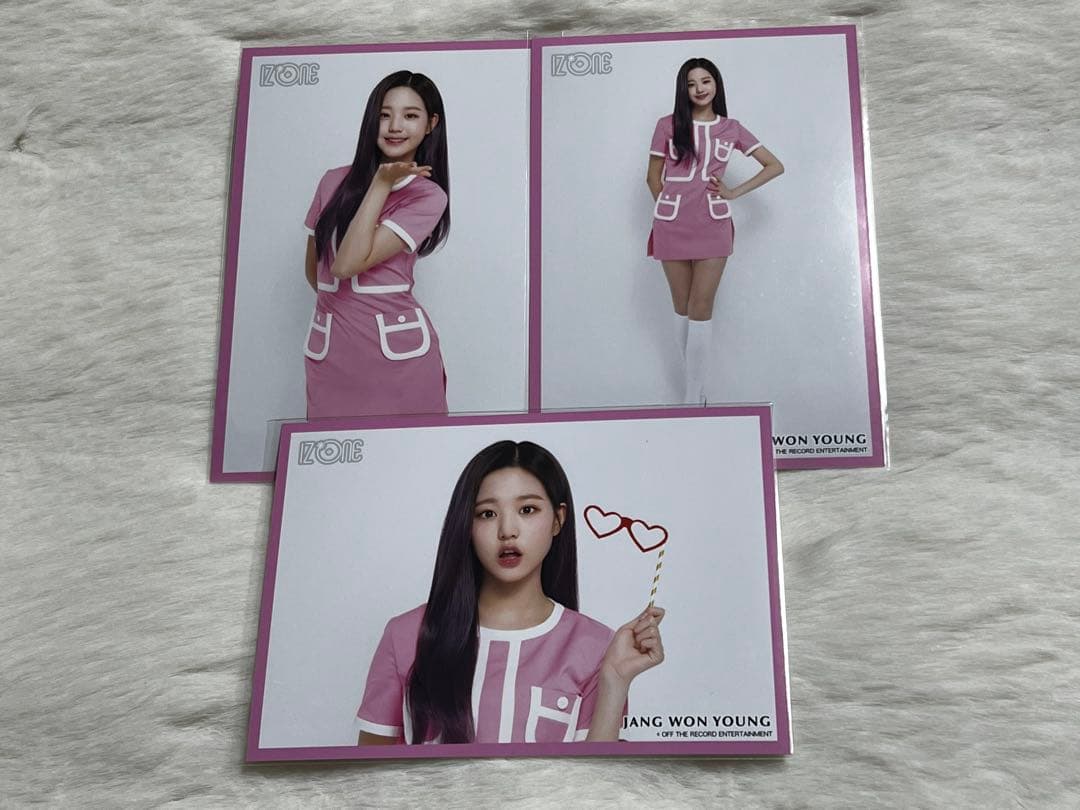 ピ*）様 IZ*ONE ウォニョン 生写真