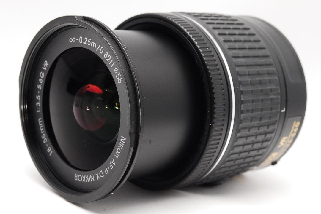 【美品】ニコン Nikon D5600 VR レンズキット S数2765枚