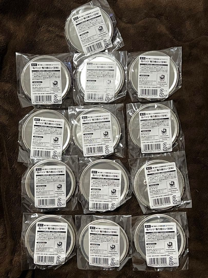 鴨乃橋ロンの禁断推理 くじ引き堂 E賞 缶バッジ ロン 甘味 13個セット