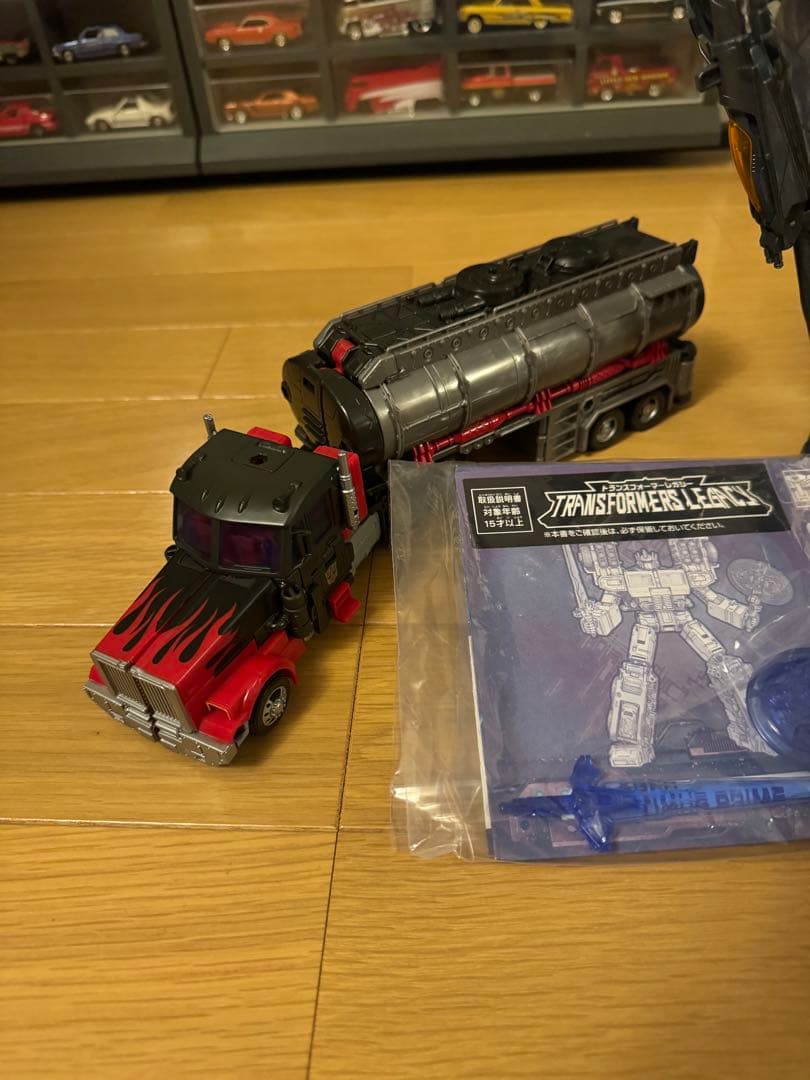 トランスフォーマー　オプティマス　メガトロン