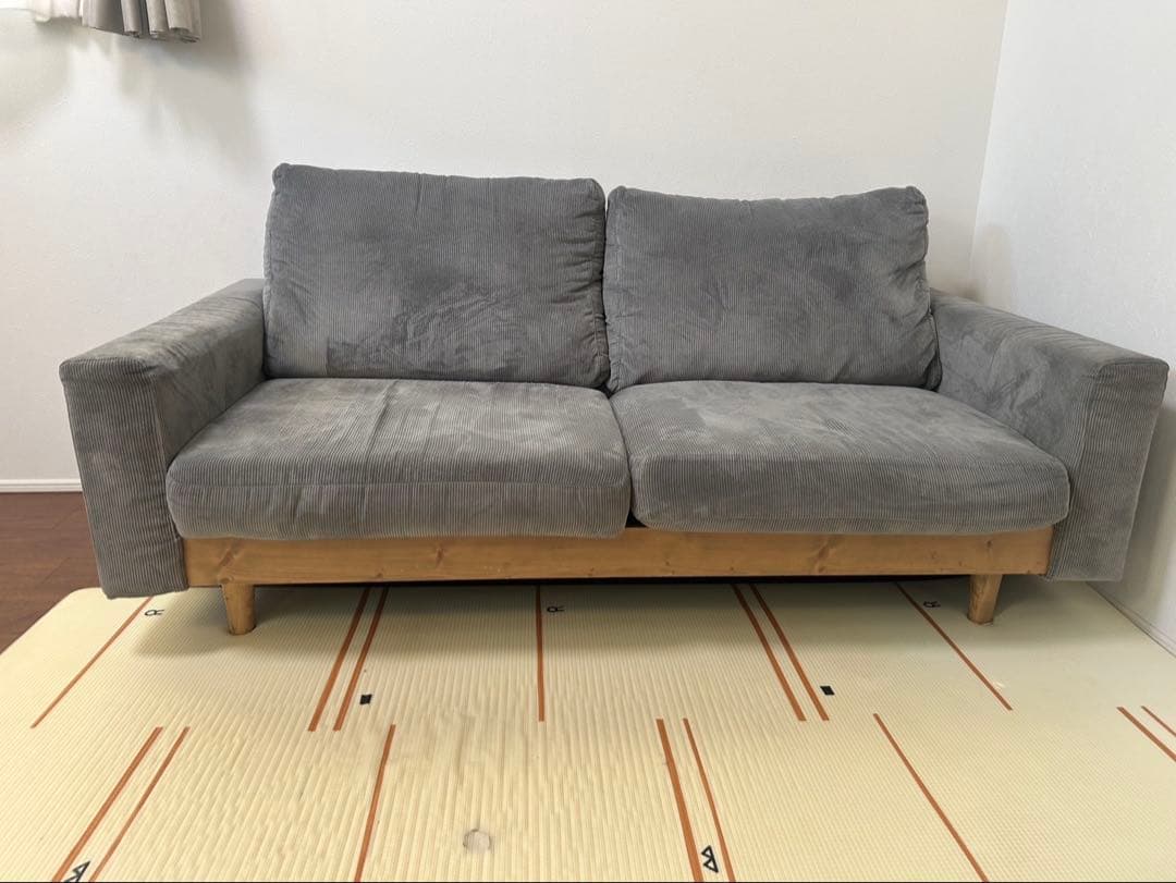 ニトリ　ファブリックソファ　木製フレーム　アウロス　グレー　布貼りソファ