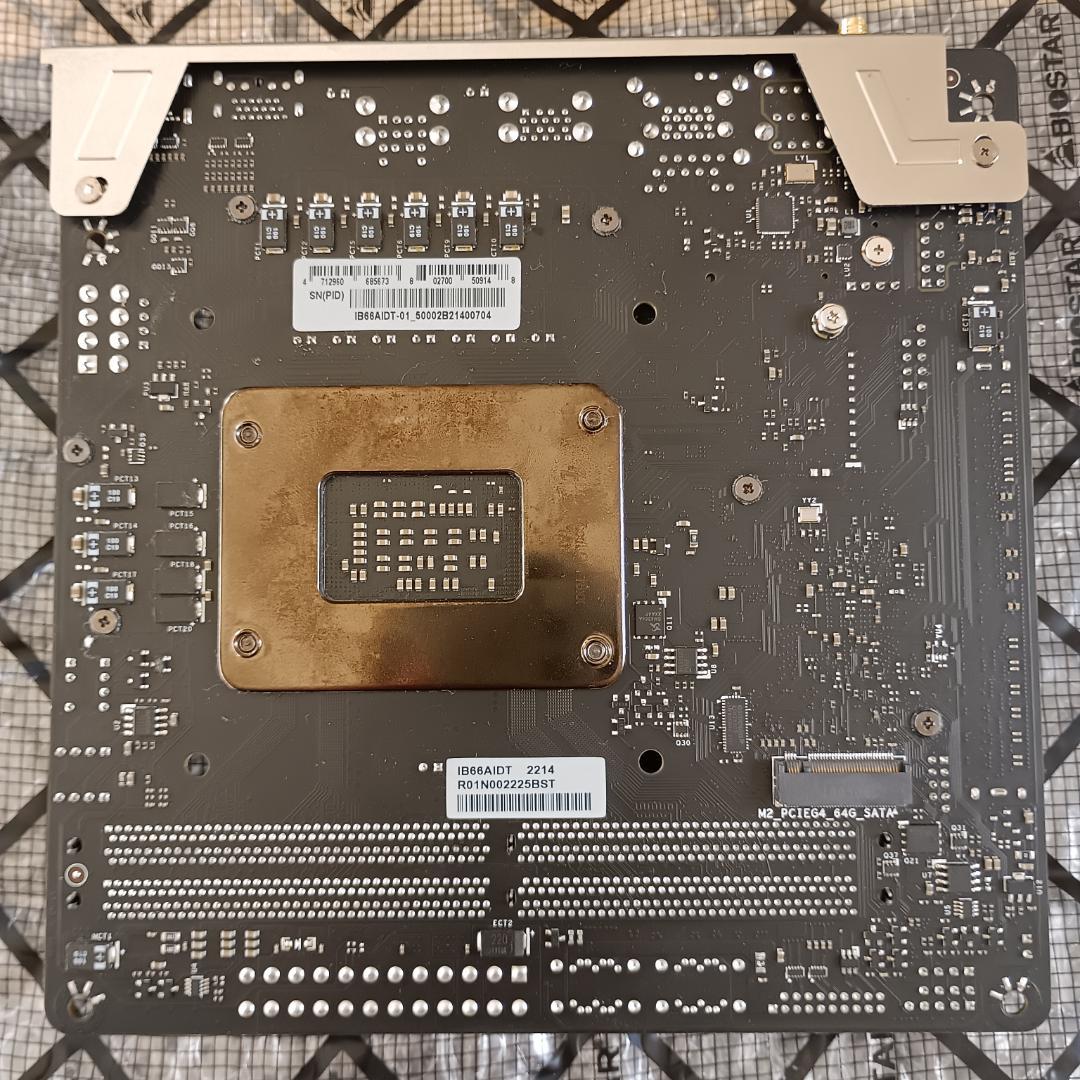 BIOSTAR B660GTN Mini ITX マザーボード　ジャンク扱い