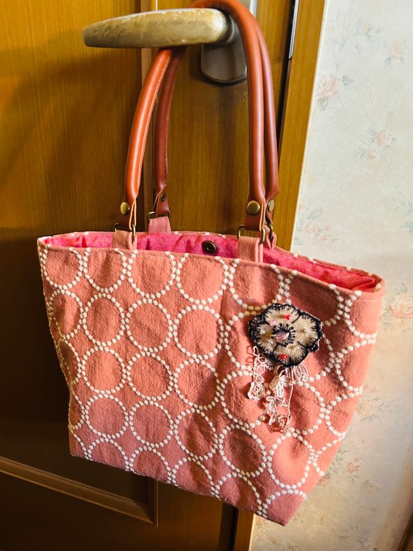 ヒロ　ミナペルホネン /タンバリントートバッグ　ピンク