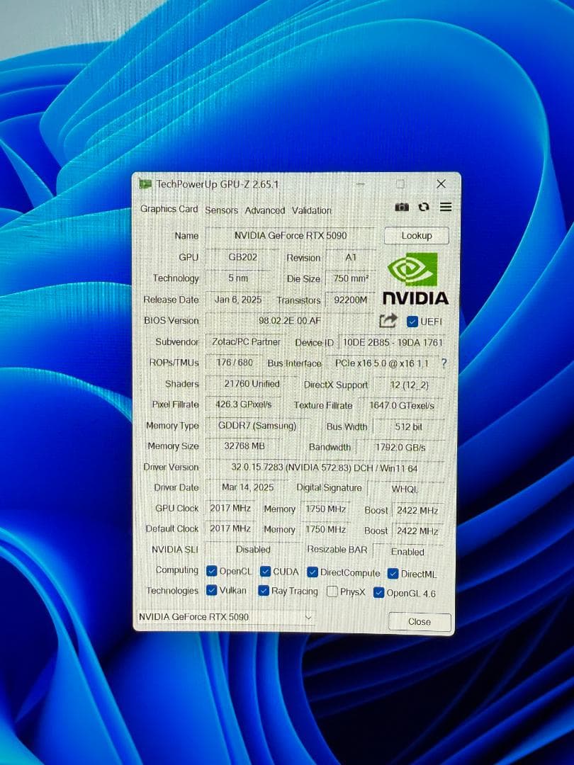 「レシートあり」ZOTAC GeForce RTX 5090 SOLID OC