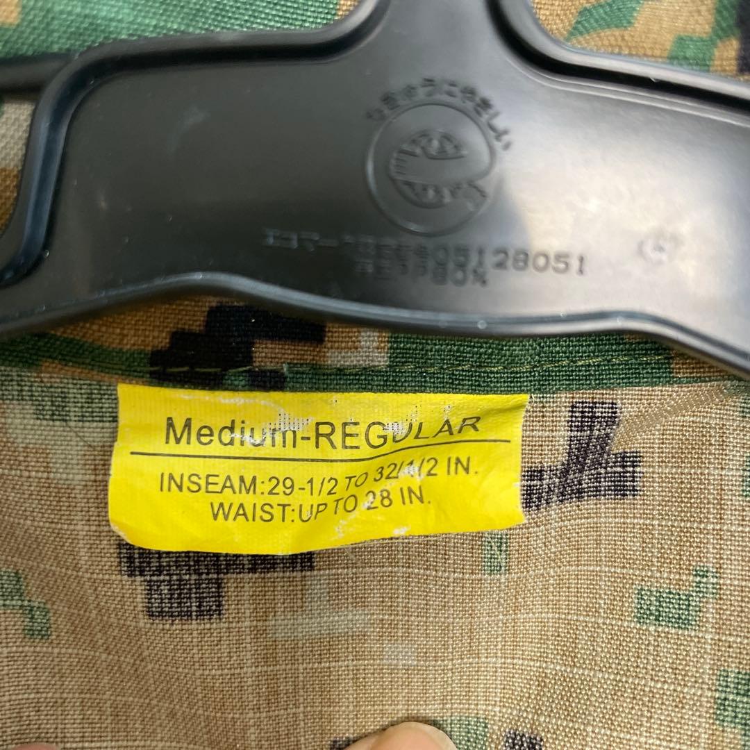 迷彩服セット（カモフラージュ）　中国　人民解放軍　帽子付き　サバゲー　林地迷彩