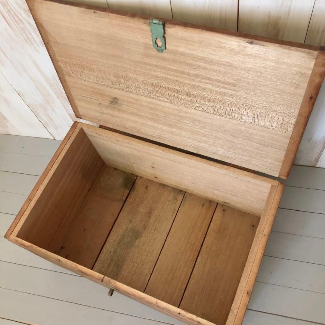 アンティーク　蓋付き　木箱　おもちゃ箱　ローテーブル