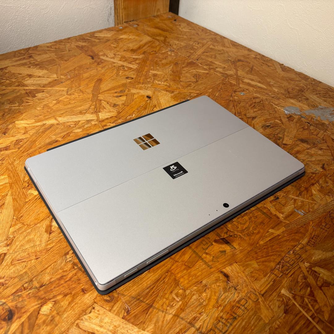 Surface Pro5 Core i5/8GB/256GB Wi-Fiモデル