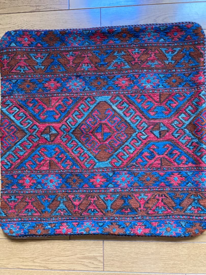 【在庫一掃セール】アゼルバイジャン キリムクッションカバー 50cm×53cm