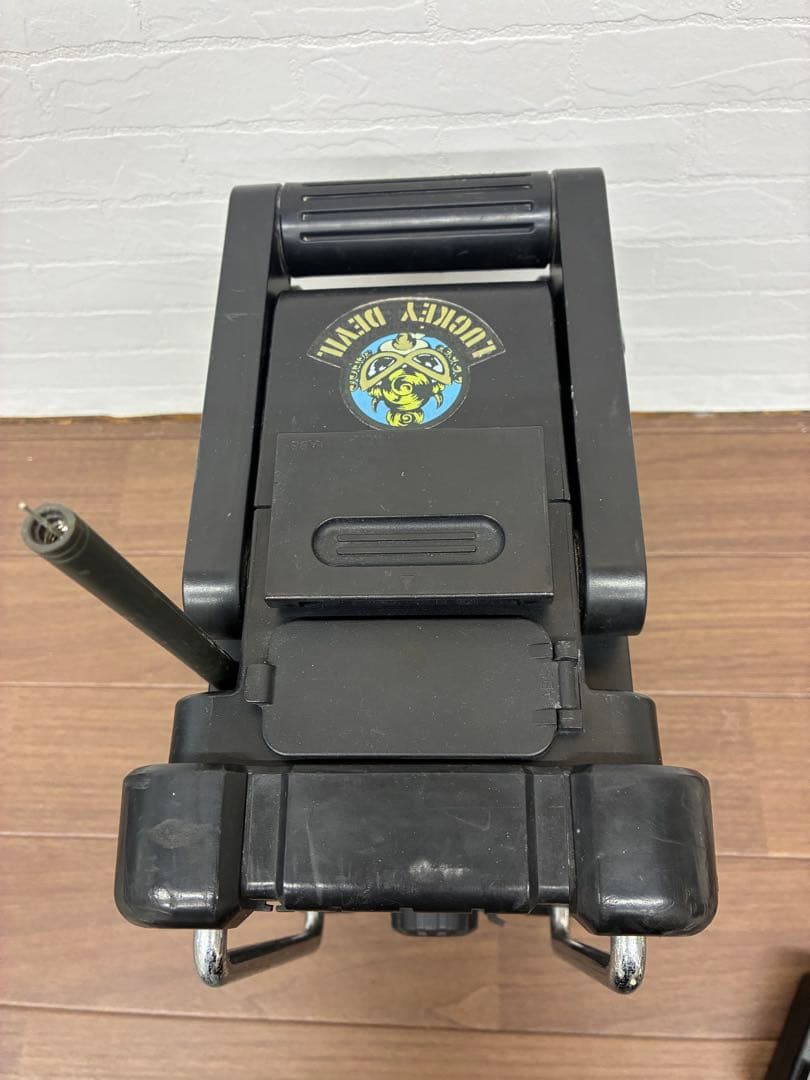 マキタ 充電式ラジオMR103 黒 アダプタ(新品)付き 動作問題なし 傷多め