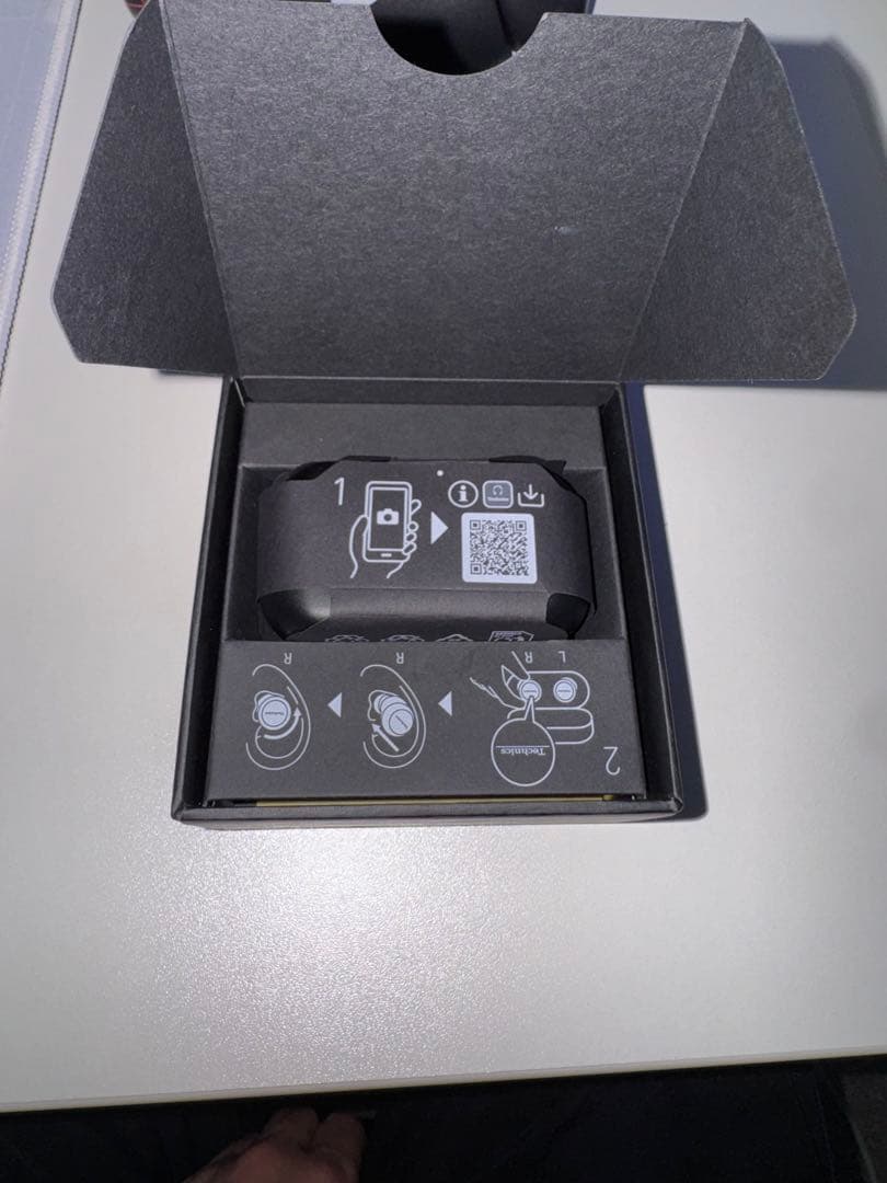 【美品】Technics EAH-AZ100 ワイヤレスイヤホン