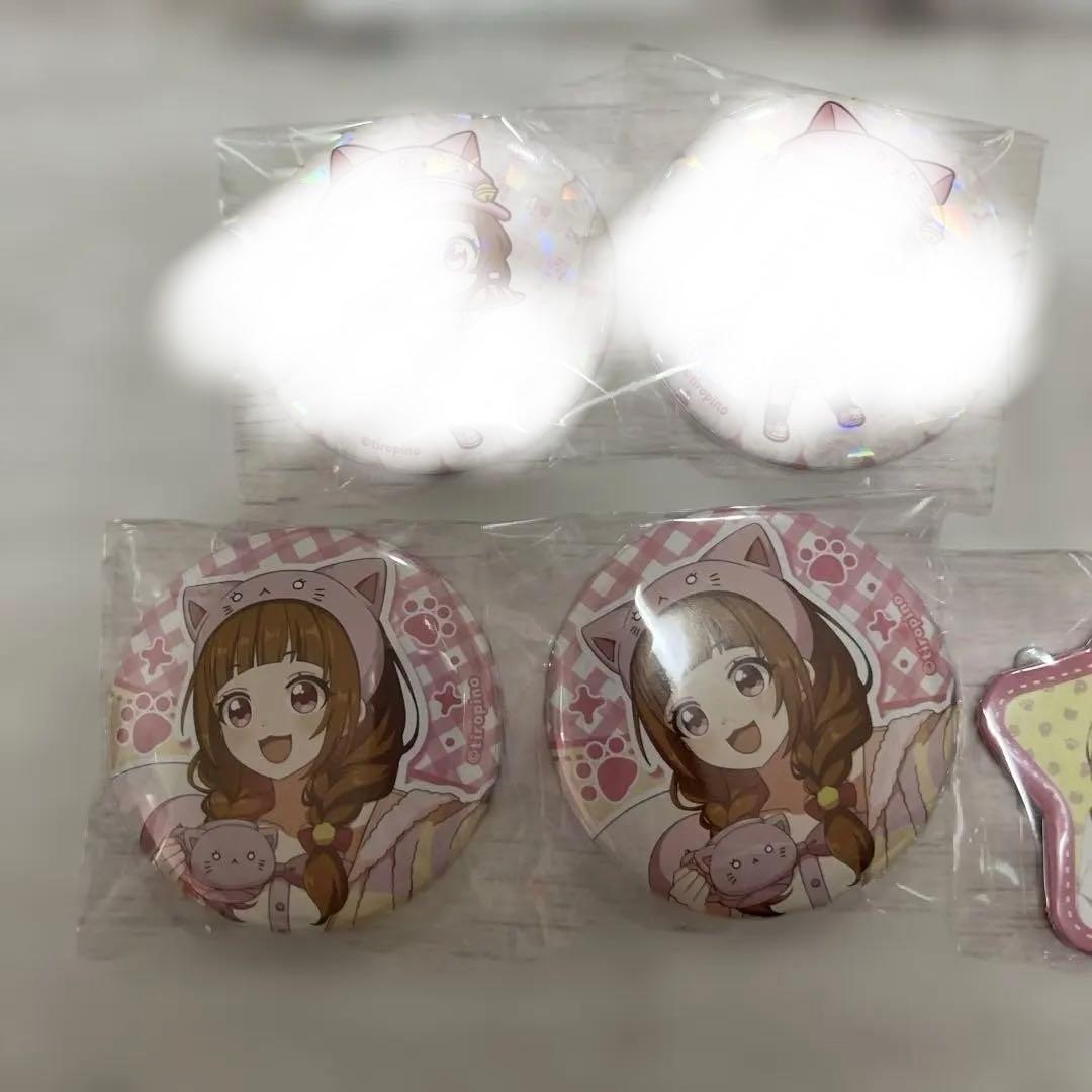 ちろぴの　よみうりランド アクリルスタンド付き 缶バッジまとめ売り