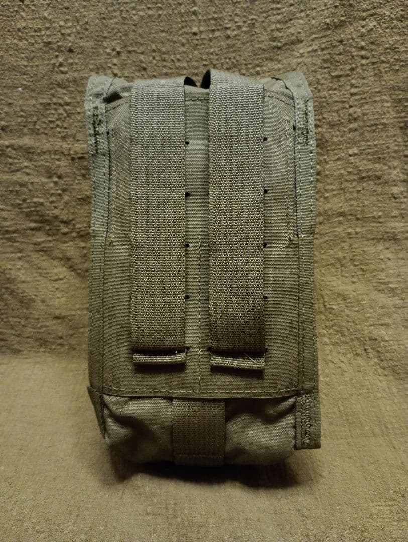 個人装備 T.REX Hydro Pouch Ranger Green