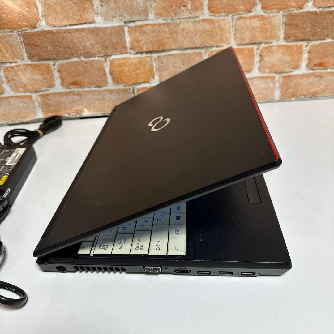 富士通ノート PC 高速起動SSD Windows11 オフィス付き