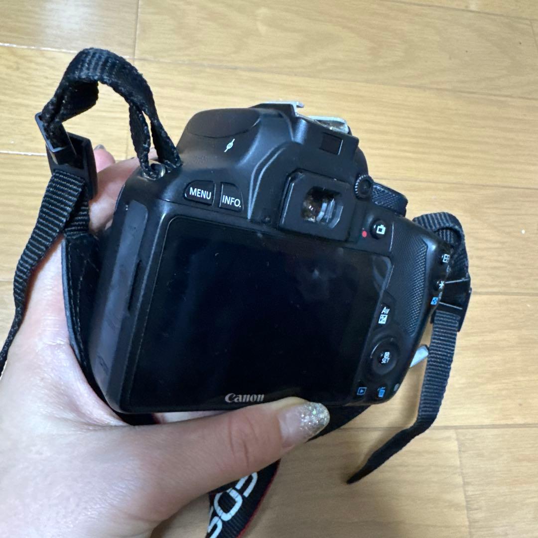 Canon EOS X7 デジタル一眼レフ 本体とレンズセット