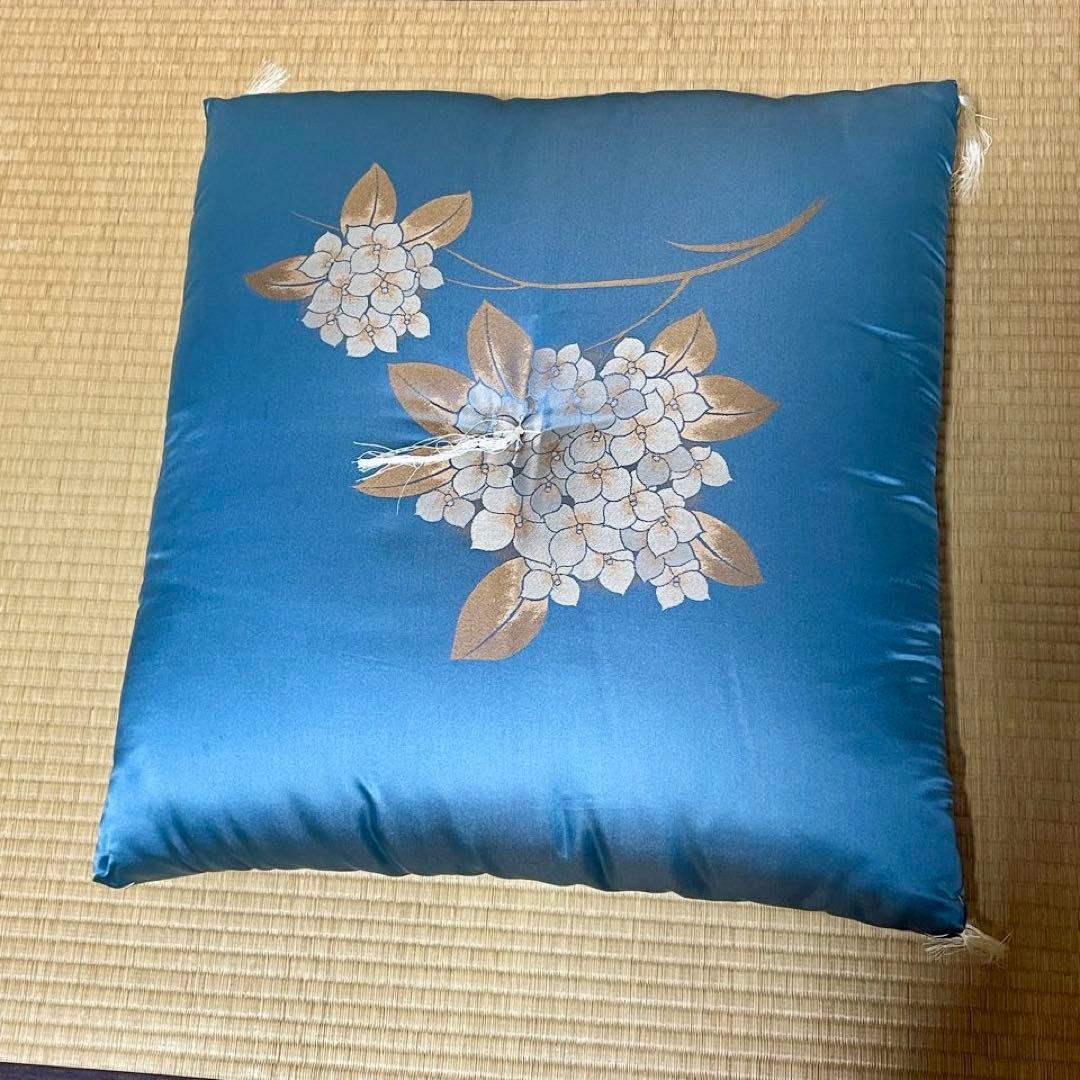 婚礼座布団　夫婦座布団　2枚　箱付　紫陽花　60x62cm