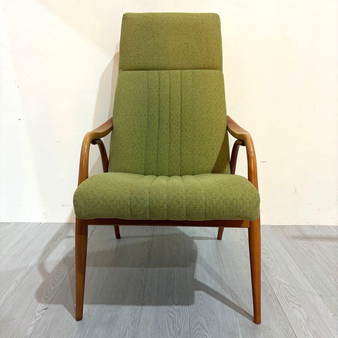 TON DOZE ラウンジチェア　アームチェア　ウニコ　椅子　北欧