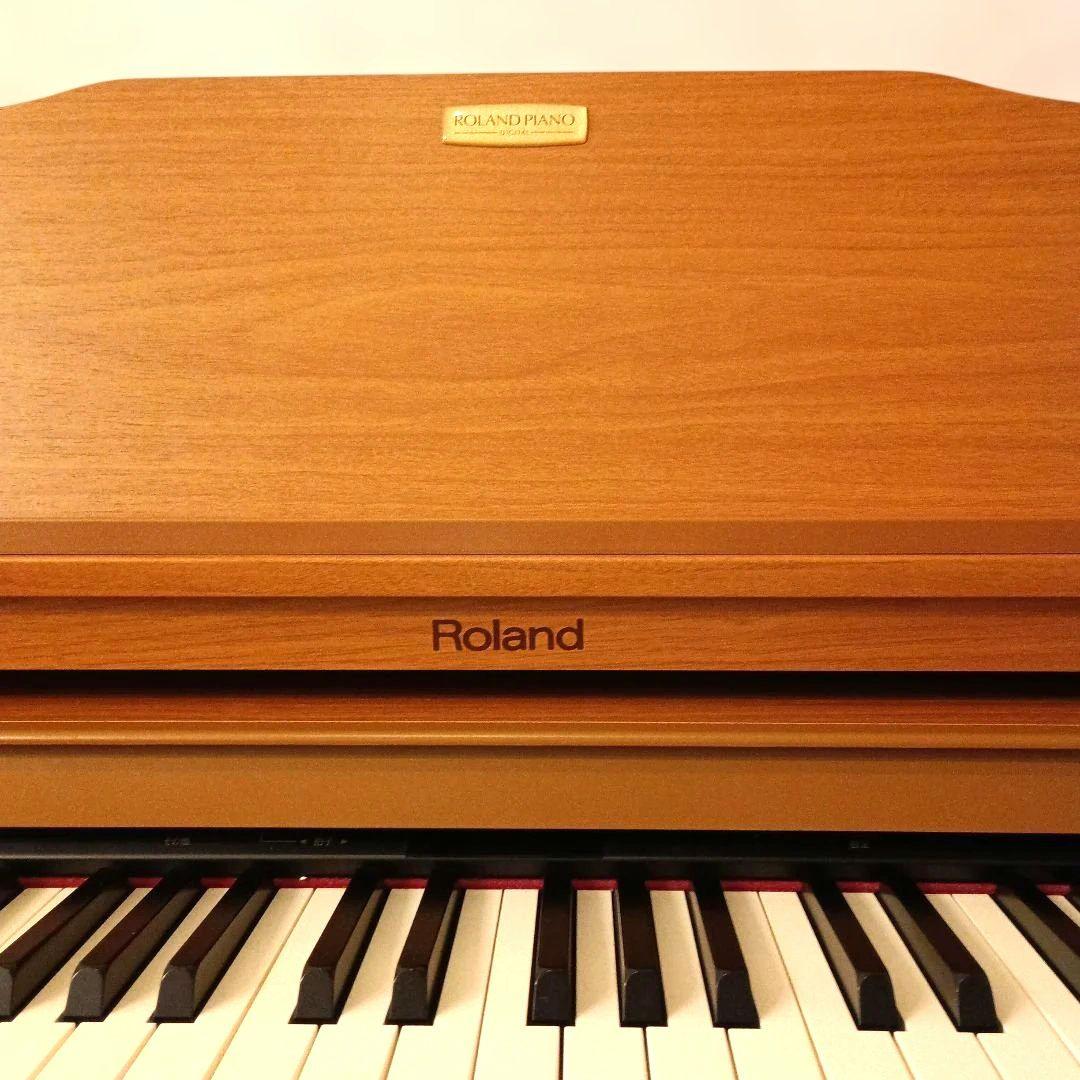 ROLAND電子ピアノ