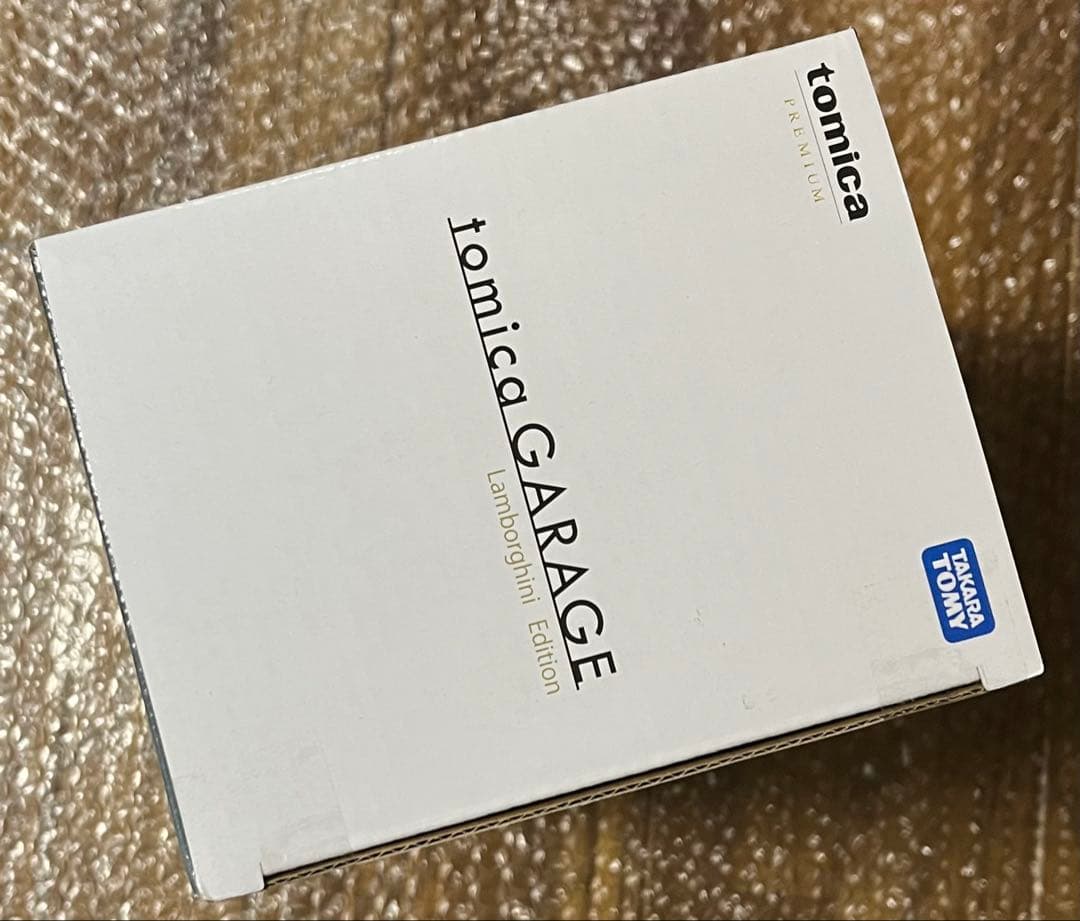 トミカプレミアム ガレージ ランボルギーニ tomica GARAGE