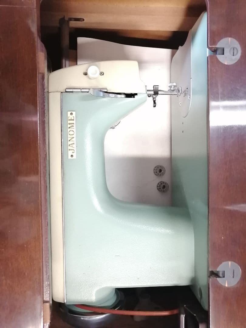 引き取り限定　JANOME　ジャノメミシン　MODEL366