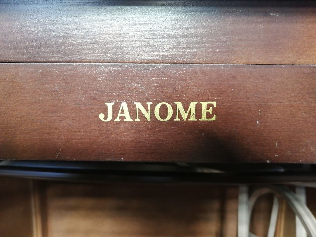 引き取り限定　JANOME　ジャノメミシン　MODEL366