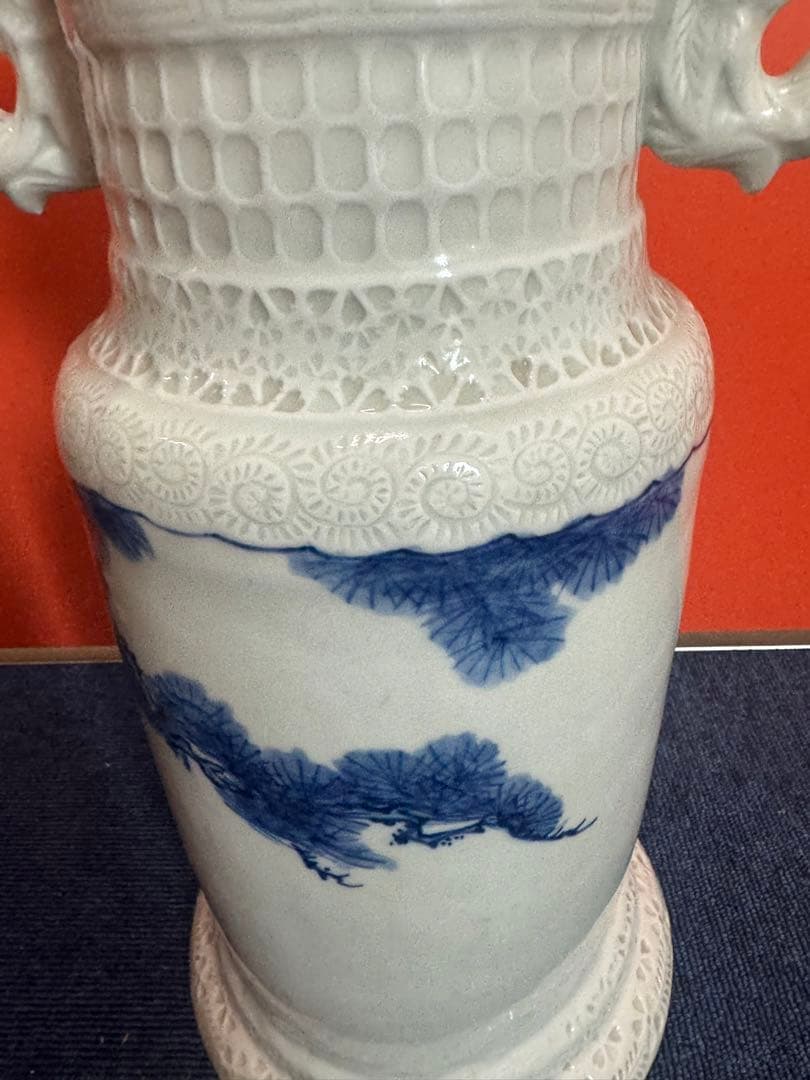 1675  希少　平戸焼　大花瓶 大壺　陰刻 人物浮彫　時代物