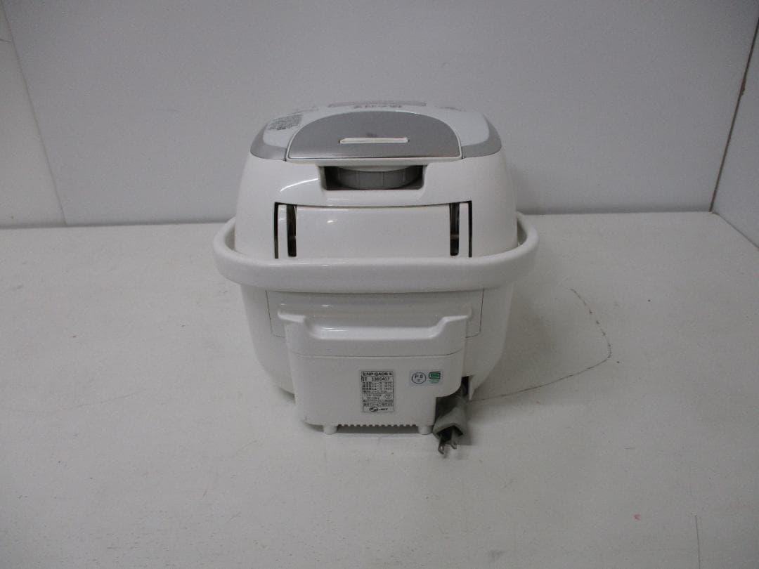 ZOJIRUSHI 圧力IH炊飯ジャー NP-QA06