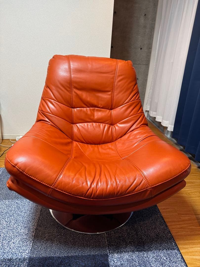 【あ〜】【定価8万】本革ソファ 一人掛け オレンジ 革張り スイベルチェア