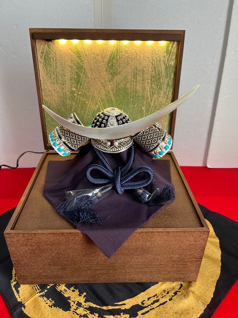 伊達政宗公　収納型飾り台LED屏風　政宗公敷布付(伊達政宗公ハンカチ)