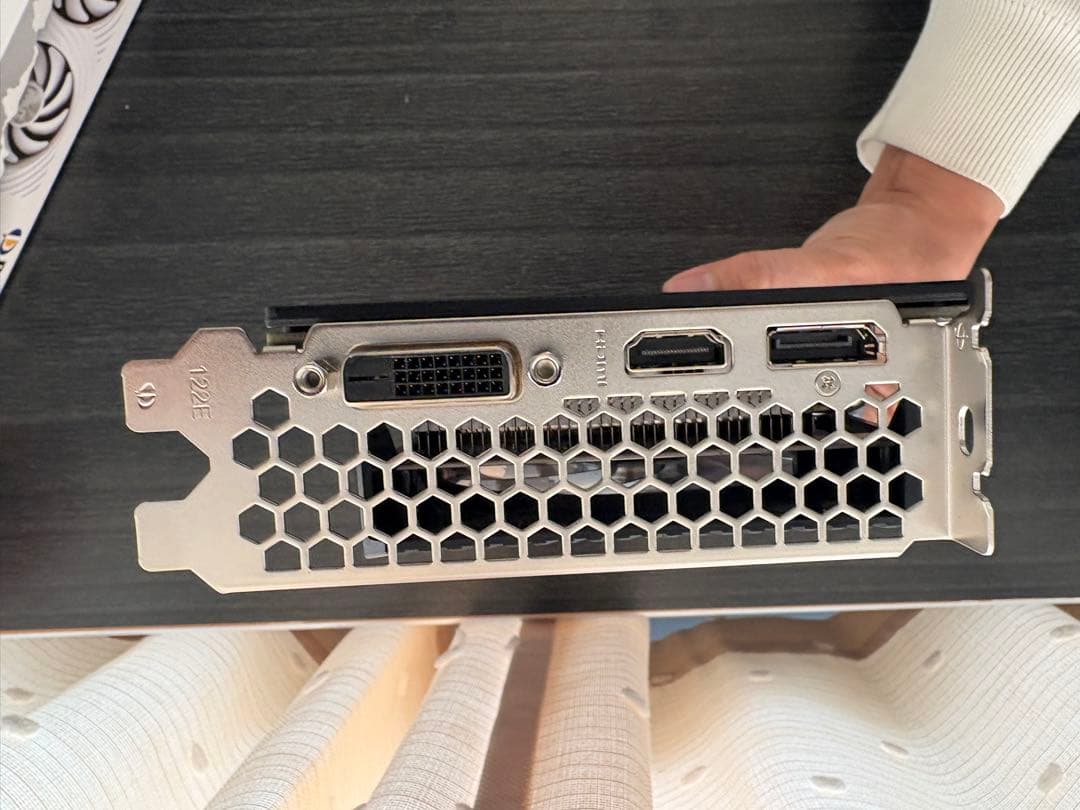 【低使用】NVIDIA GeForce GTX 1660 SUPER 6GB