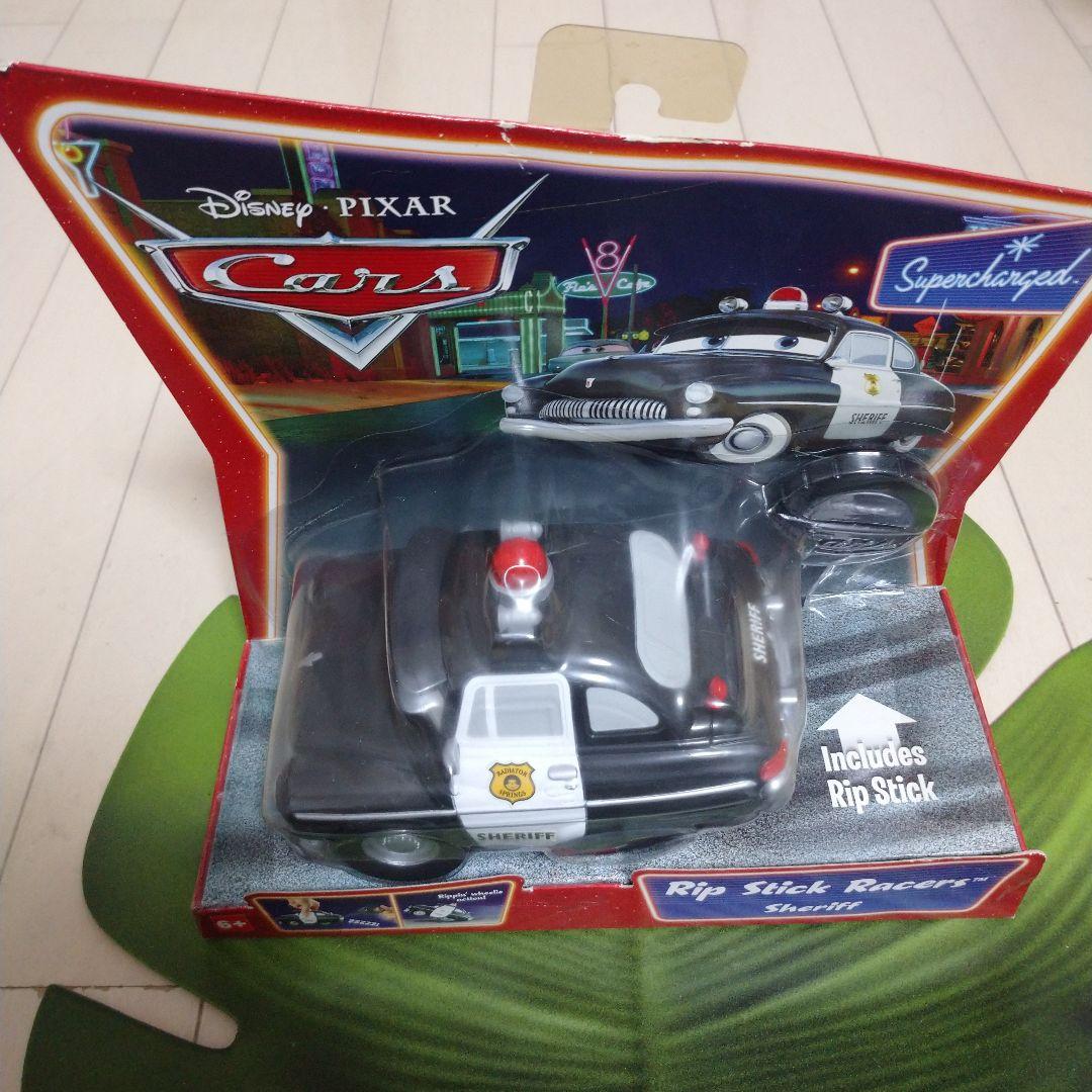 【新品未使用レア】ディズニーピクサー カーズシェリフ フライホイールレーサーズ2
